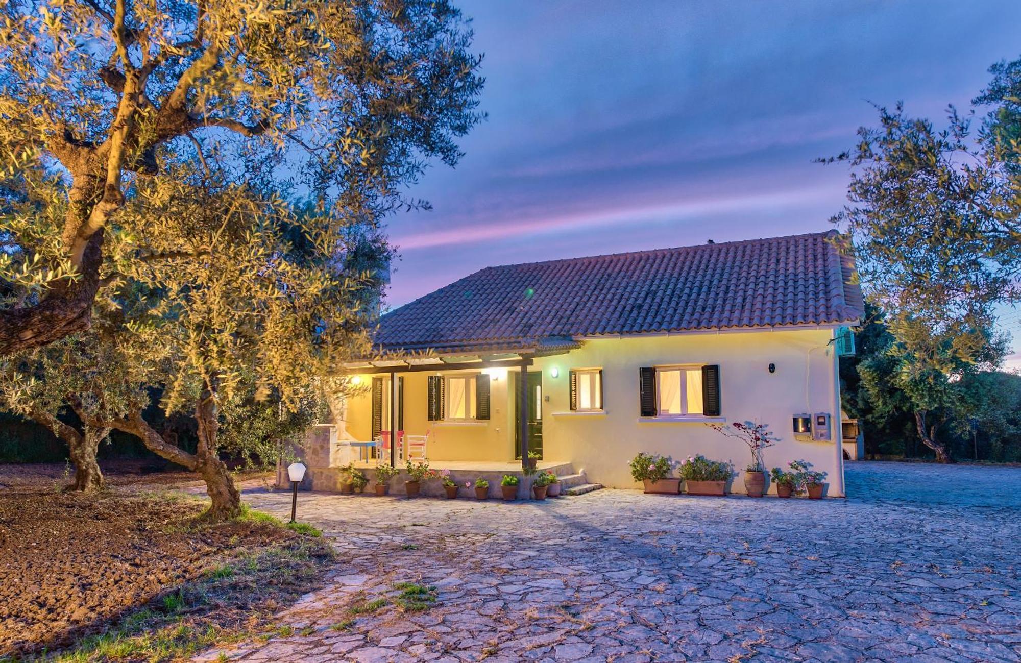 טרגקי Olivegrove Villa - Nestled In Olive Trees With Private Pool, By Zantewize מראה חיצוני תמונה