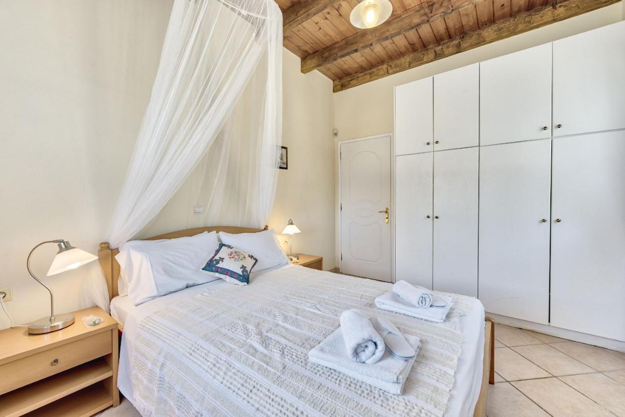 טרגקי Olivegrove Villa - Nestled In Olive Trees With Private Pool, By Zantewize מראה חיצוני תמונה